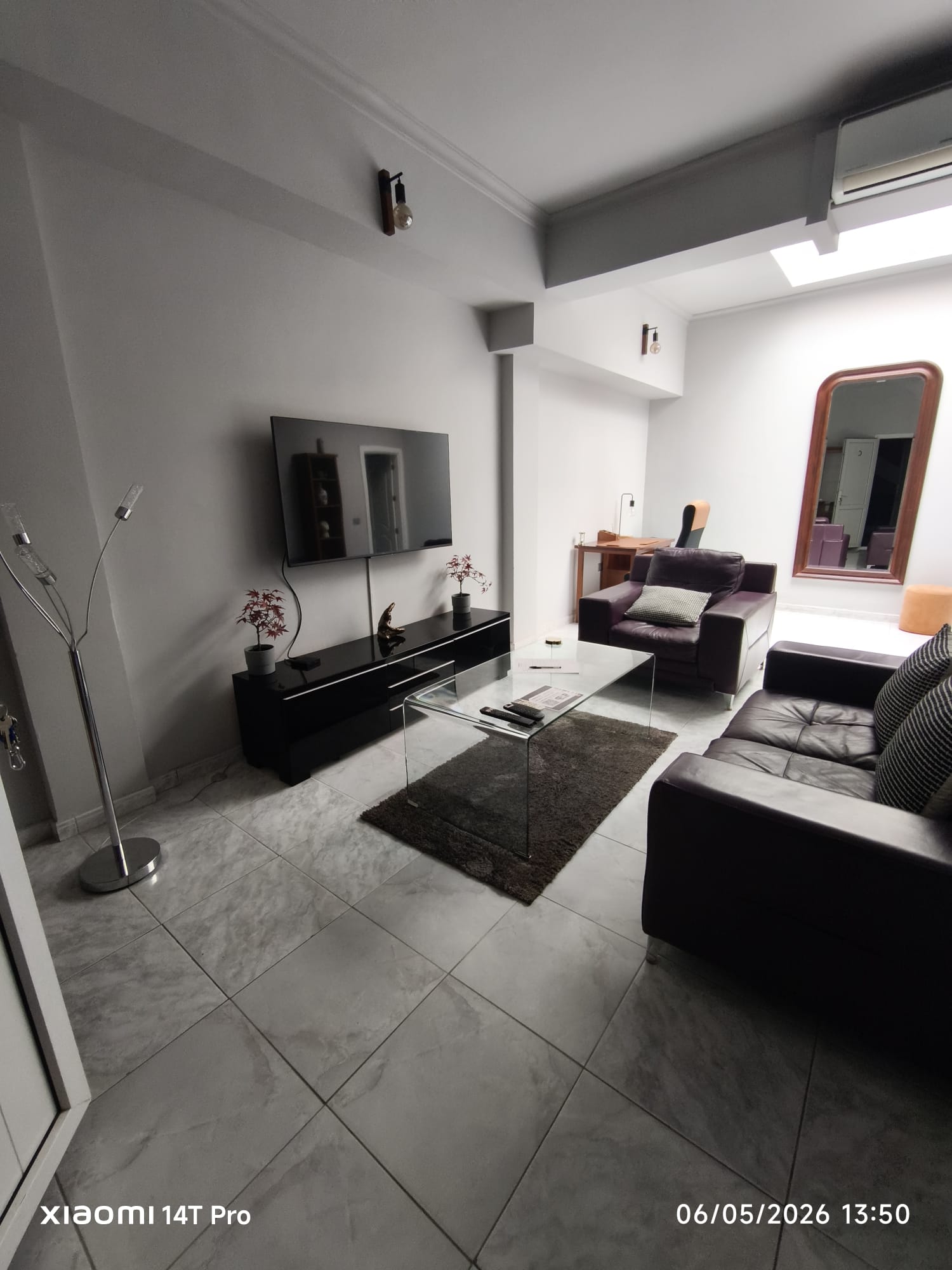 Spacious apartment living area — Basement Apartments